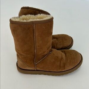 Ugg Classic Sheepskin Boot